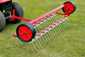 Garden Tractor scarifier